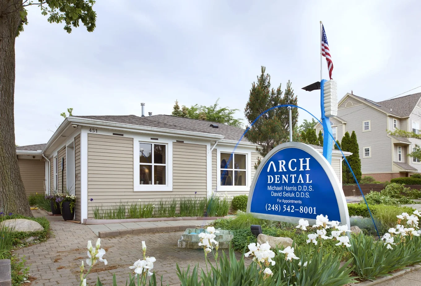 Dentist Madison Heights
